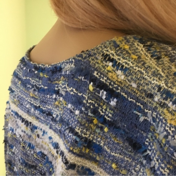 ST. JOHN NEW WITH TAGS SWEATER MED BUT WEARS LIKE… - Picture 5 of 15